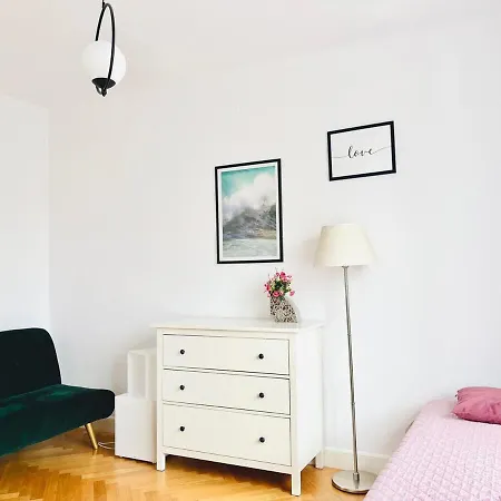 Moon River In Premium Location Close To Metro