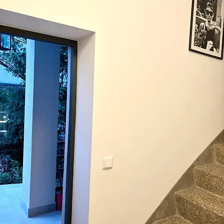 Apartment Moon River In Premium Location Close To Metro *