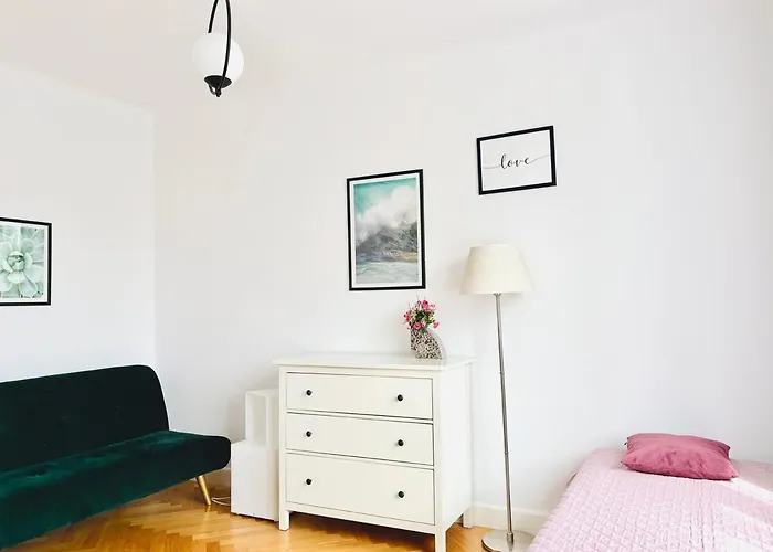 Moon River In Premium Location Close To Metro